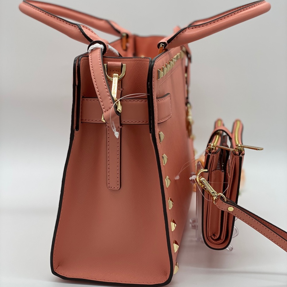 MICHAEL KORS RAYNE MD EW SATCHEL & WRISTLET SET - Picture 10 of 16